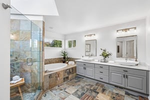 33rd Ave SE-S2410-036.jpg