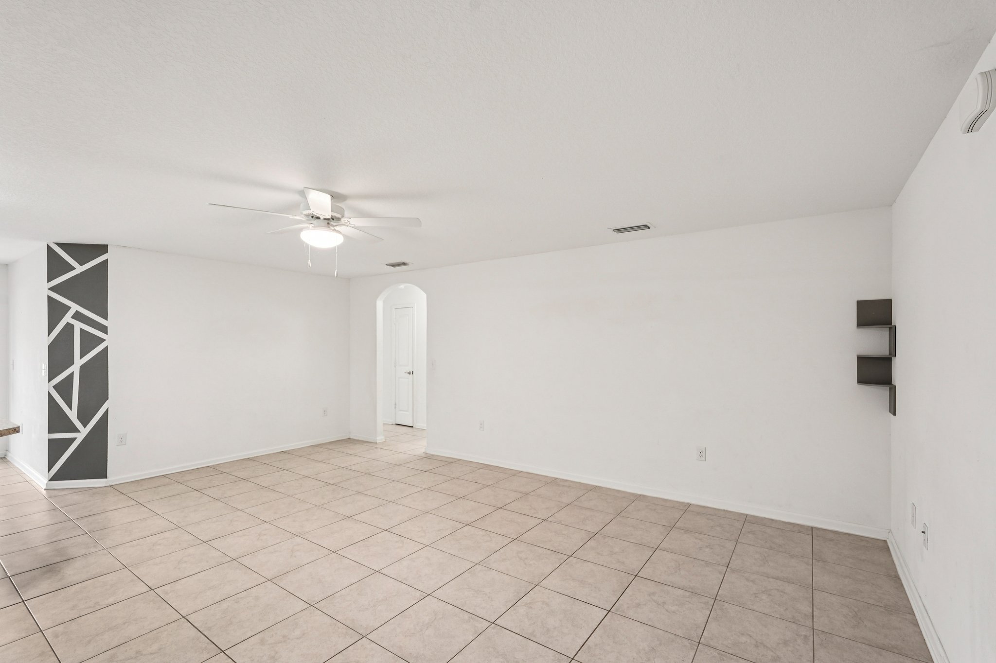 Blue Bayou Cir-S2802-011.jpg