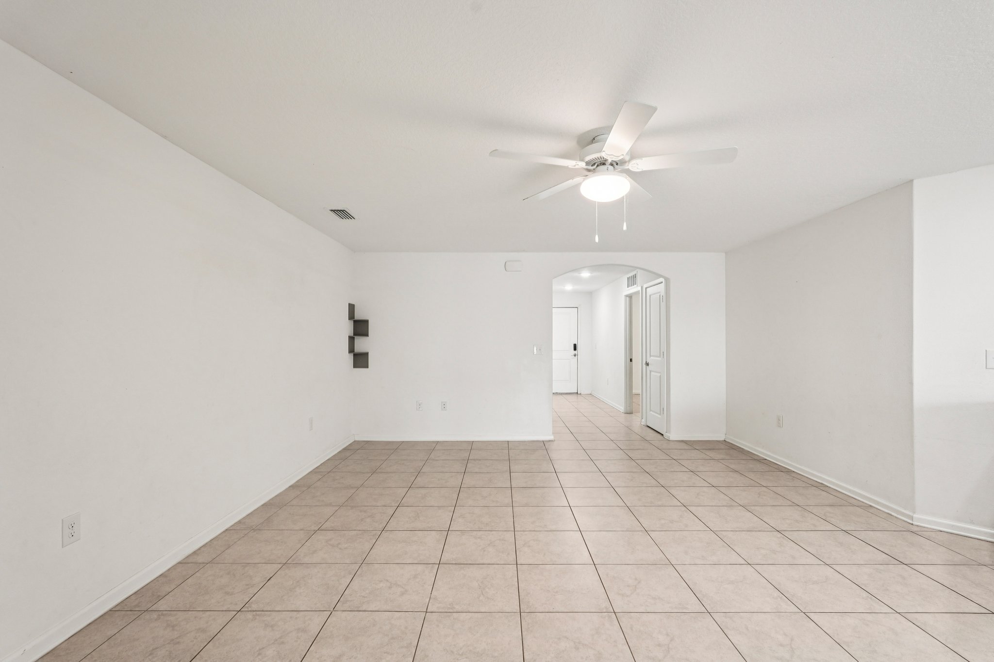 Blue Bayou Cir-S2802-014.jpg