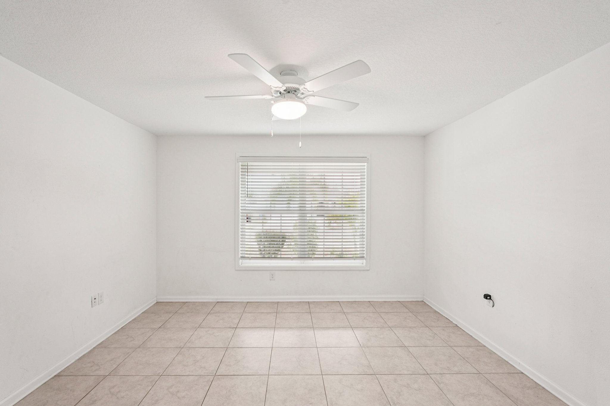 Blue Bayou Cir-S2802-031.jpg