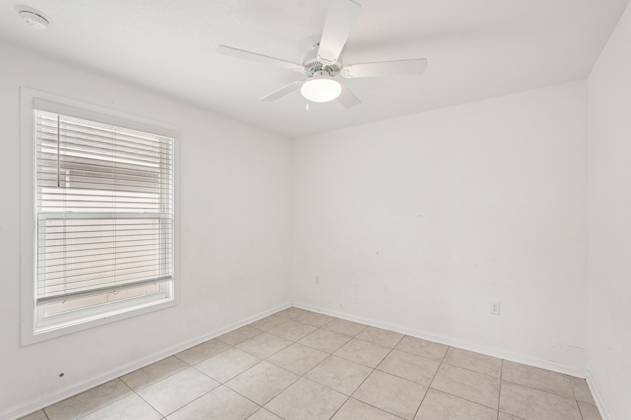 Blue Bayou Cir-S2802-033.jpg