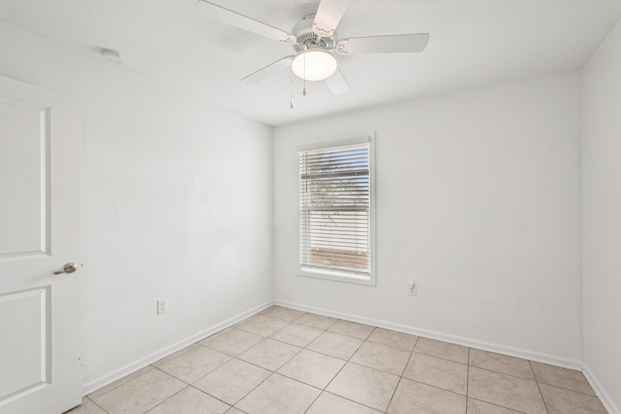 Blue Bayou Cir-S2802-038.jpg