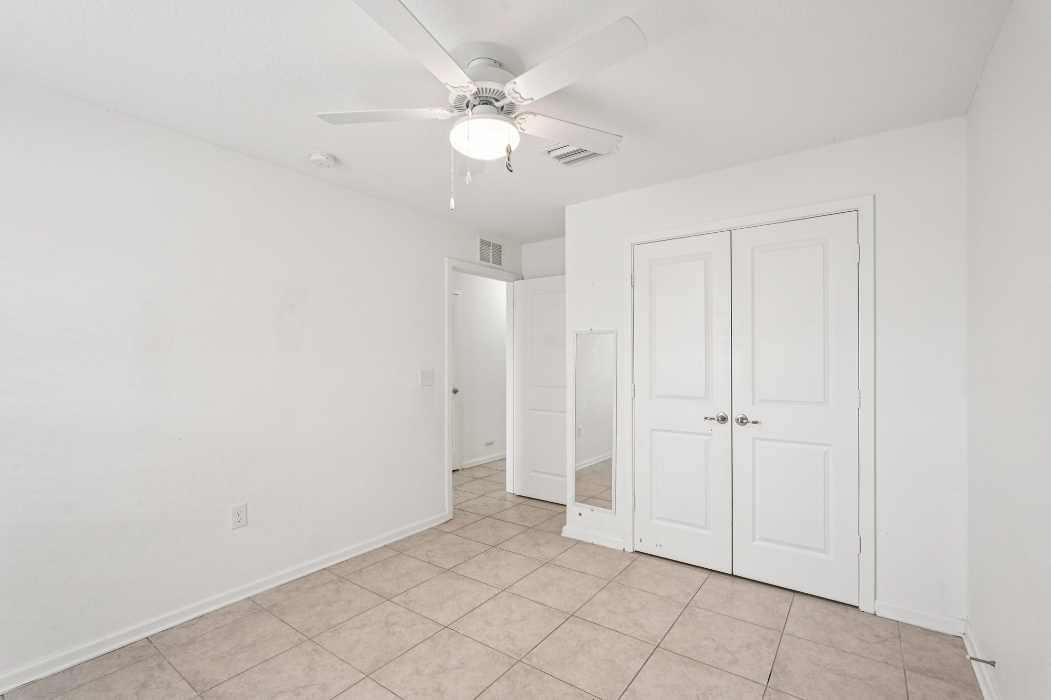 Blue Bayou Cir-S2802-040.jpg