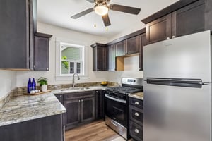 Preston Ave-S1006-021.jpg