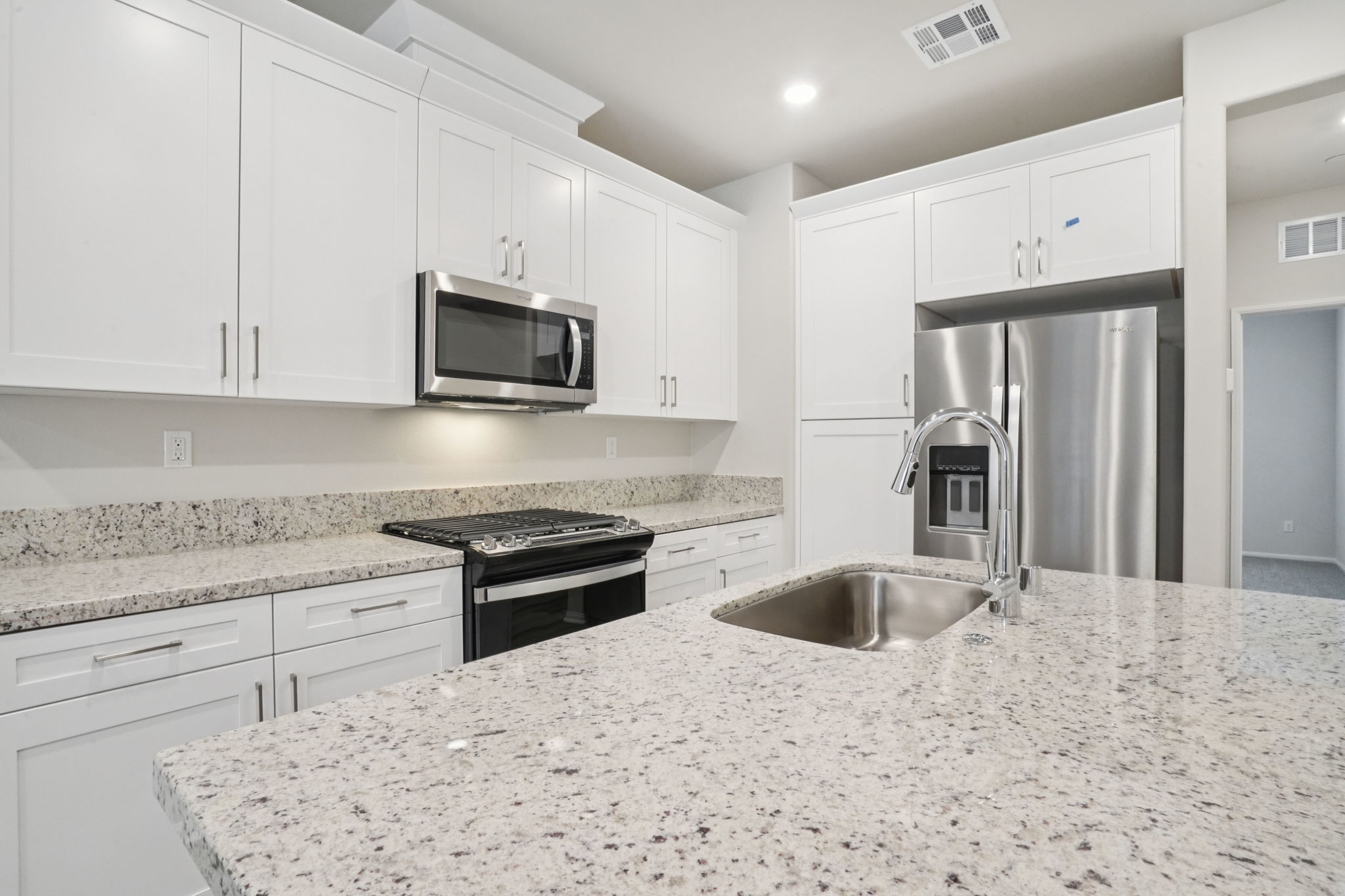 So Cal - Stratus - 1551 Stratus Dr Pomona CA 91768 - 007