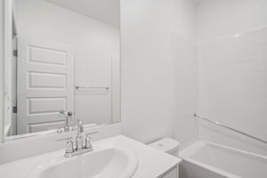 So Cal - Stratus - 1551 Stratus Dr Pomona CA 91768 - 023