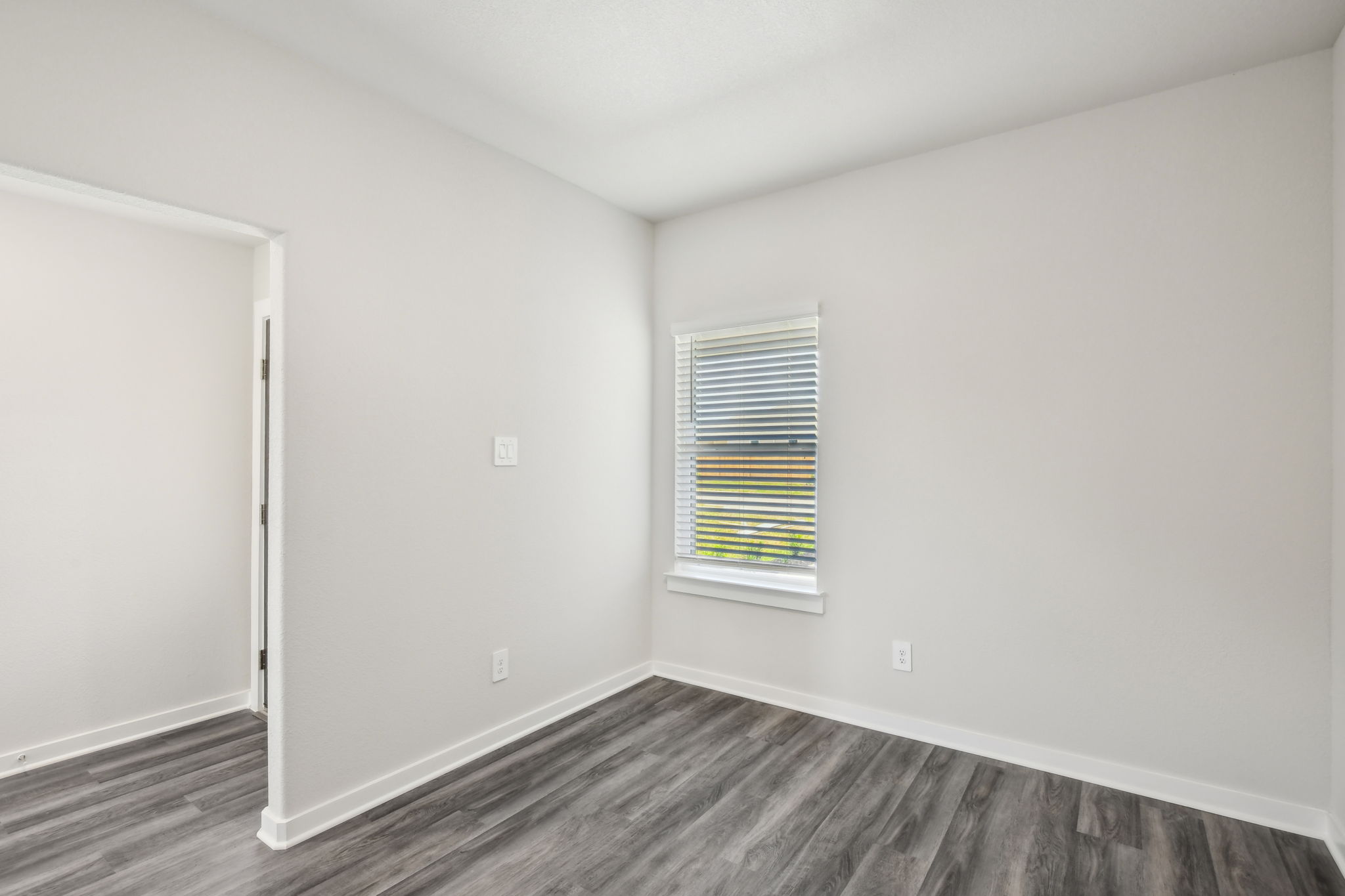 Houston- Mavera-15514 Olive Ter Trl, Conroe, TX 77302-007