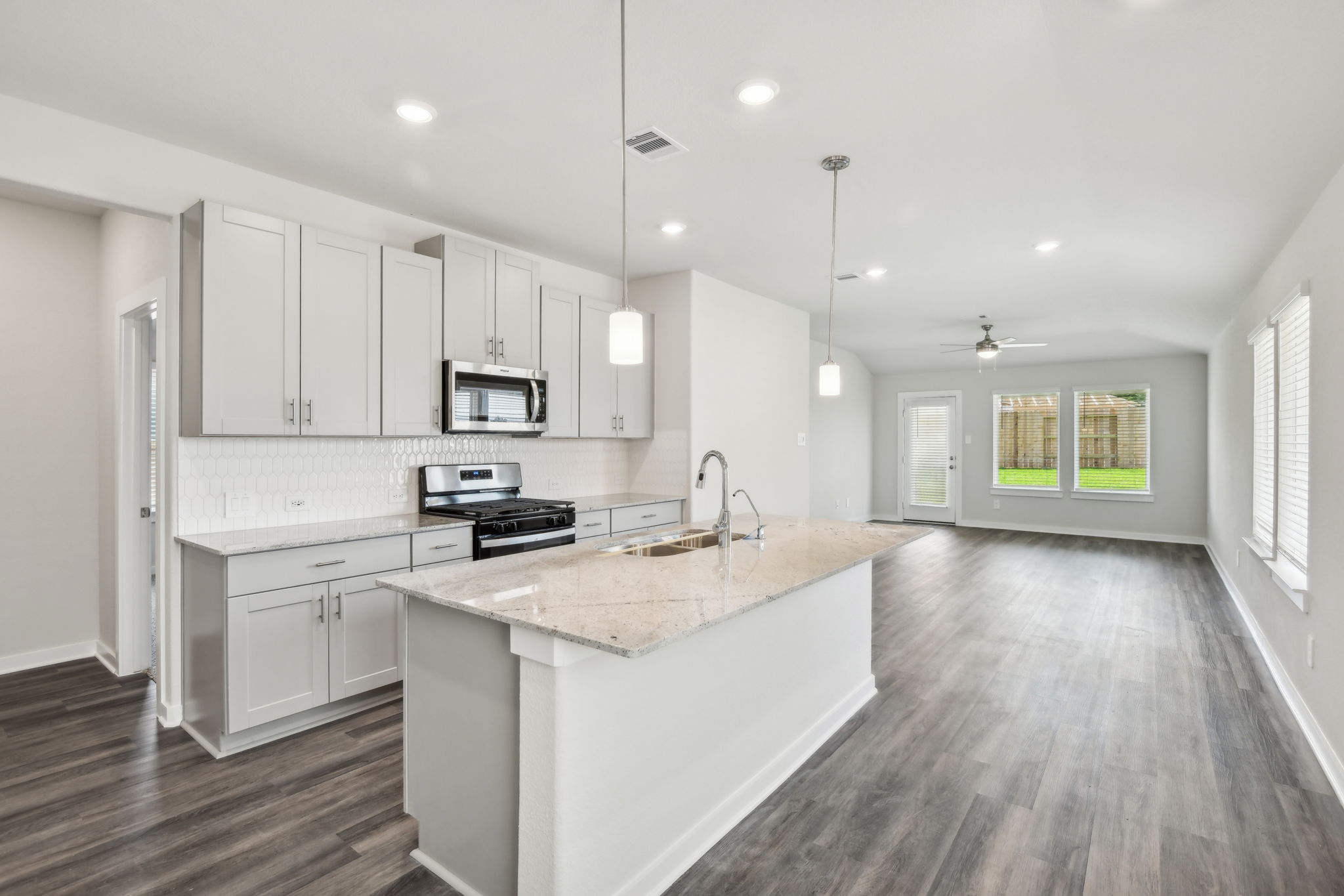 Houston- Mavera-15514 Olive Ter Trl, Conroe, TX 77302-012