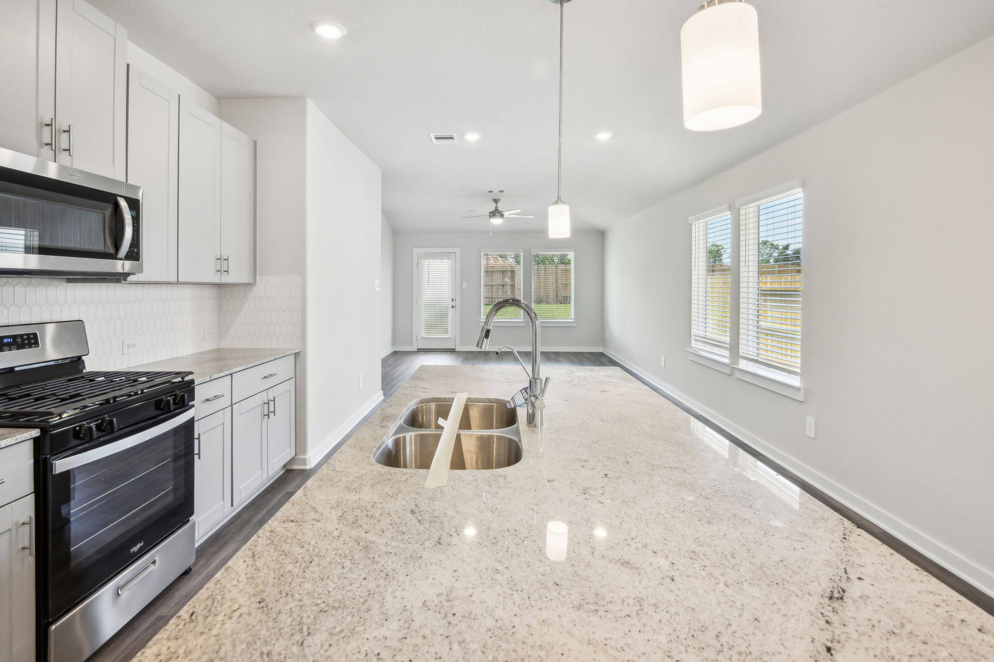 Houston- Mavera-15514 Olive Ter Trl, Conroe, TX 77302-013