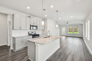 Houston- Mavera-15514 Olive Ter Trl, Conroe, TX 77302-012