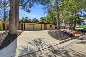 002_F8_15515 Corinne Dr