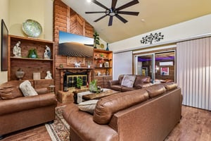 Long Creek St-S2207-009.jpg