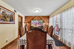 Long Creek St-S2207-016.jpg