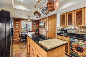 Long Creek St-S2207-022.jpg