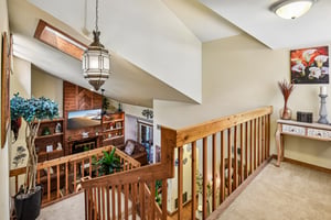 Long Creek St-S2207-033.jpg