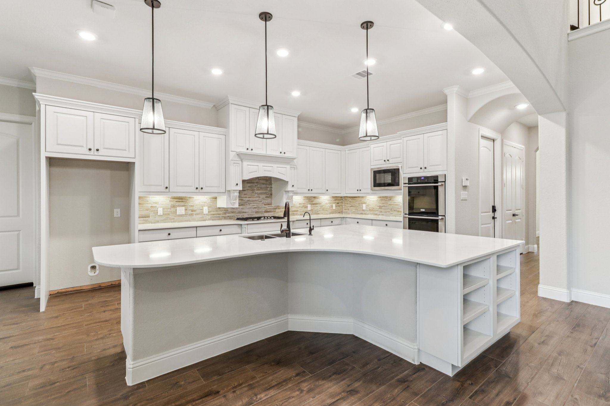 Patten Forest Dr-S0901-009.jpg