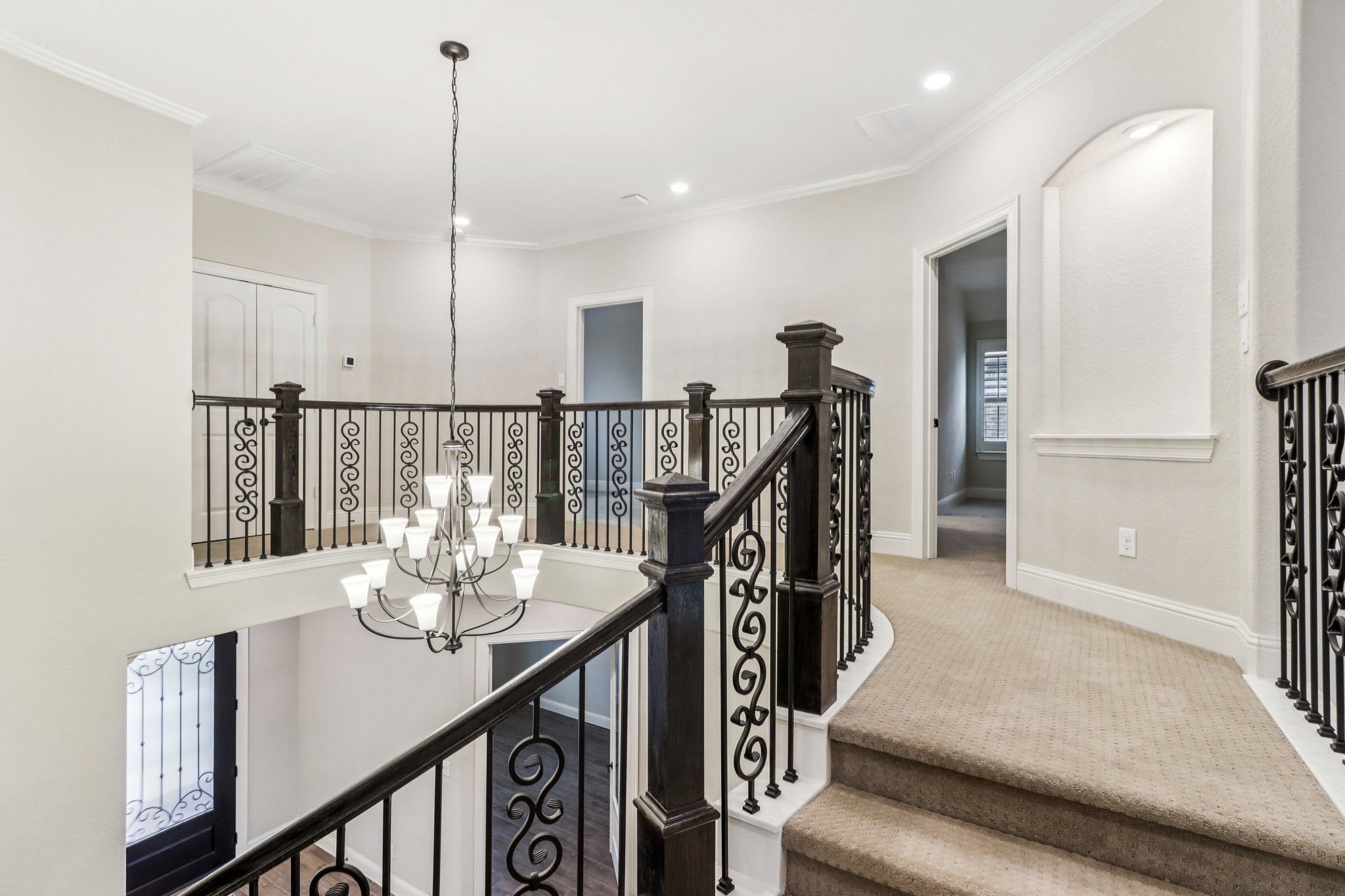 Patten Forest Dr-S0901-029.jpg