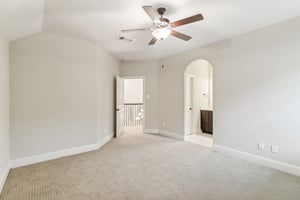 Patten Forest Dr-S0901-044.jpg