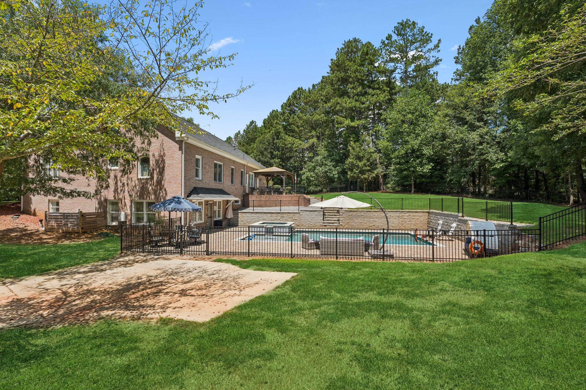 Local_Flavor_Films-1552_Gracebrook_Dr_Lawrenceville_GA-411.jpg