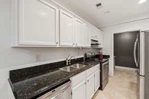 Local_Flavor_Films-1552_Gracebrook_Dr_Lawrenceville_GA-346.jpg
