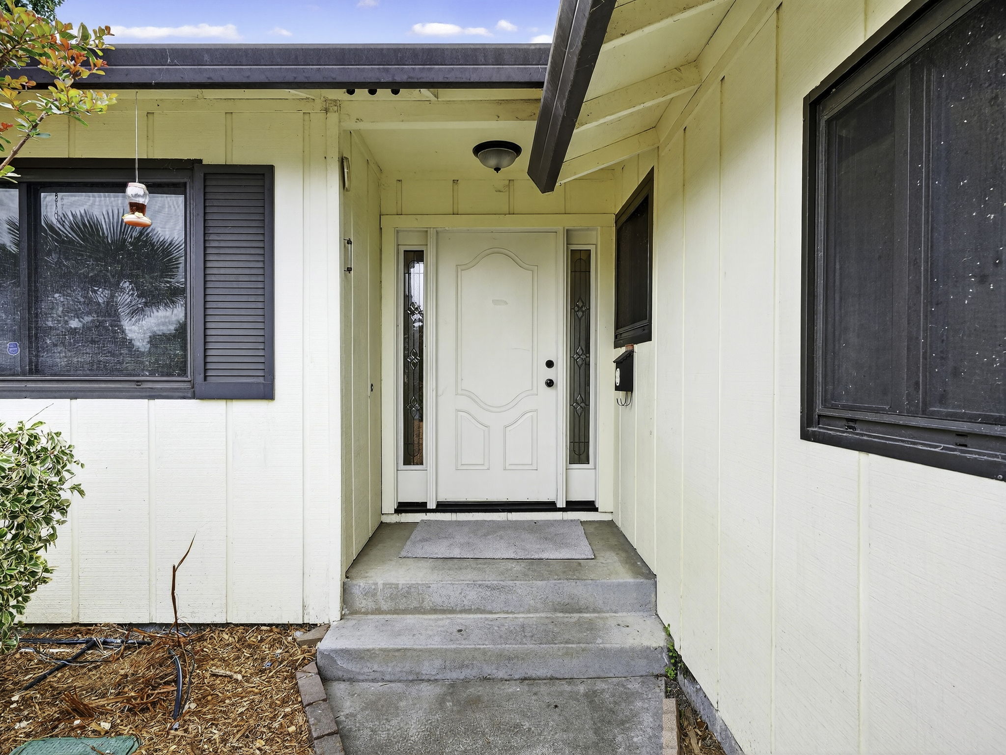  Photo 46