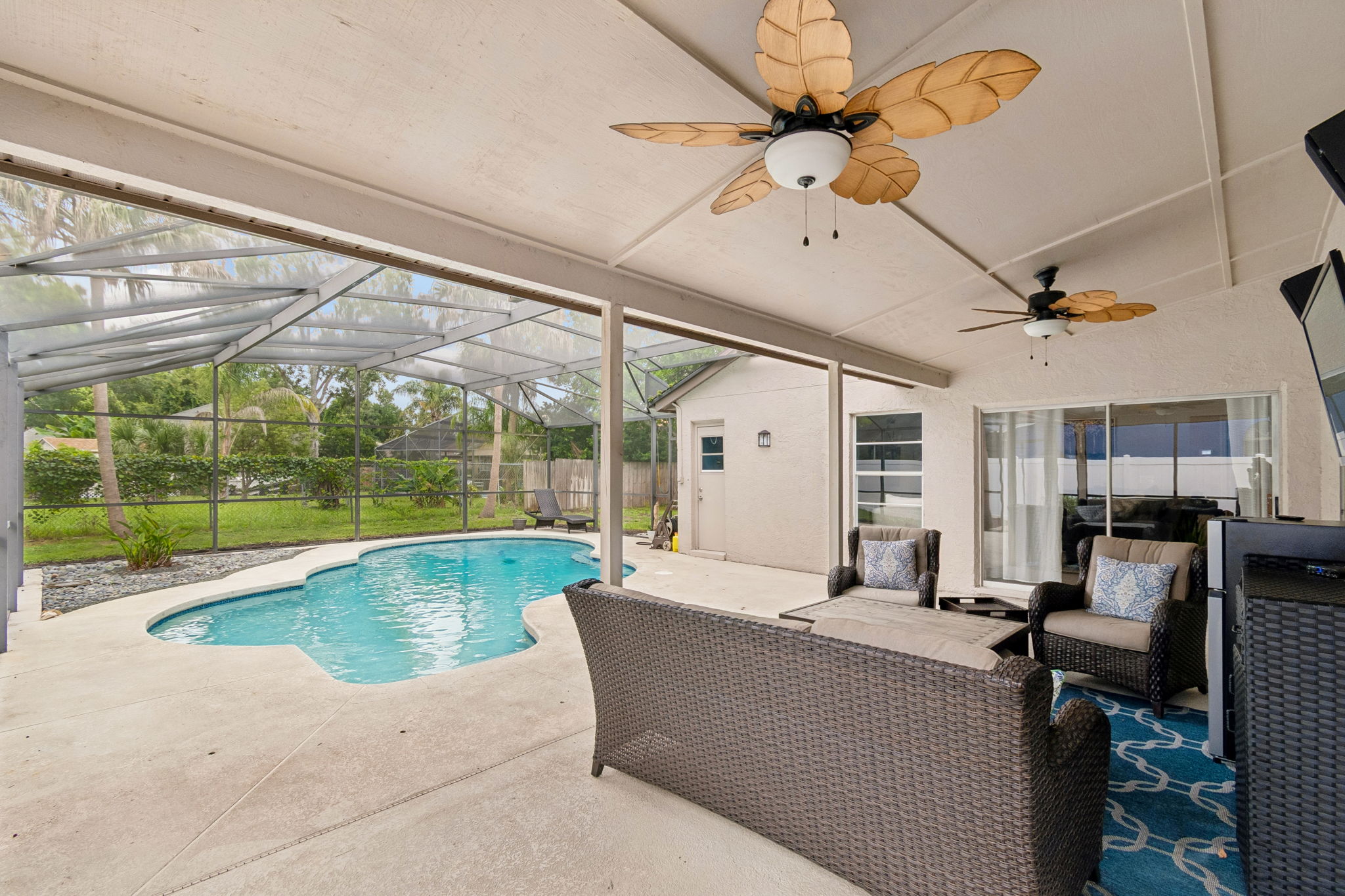 Lanai/Pool