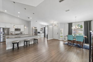 Dining Room/Kitchen