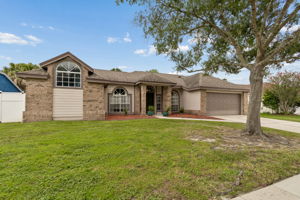 Welcome Home! 1552 Thornhill Cir. Oviedo, FL 32765