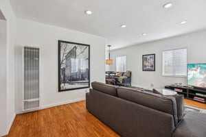 Faysmith Ave-S3009-008 (2).jpg