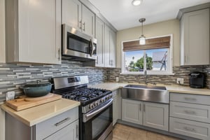 Faysmith Ave-S3009-013.jpg