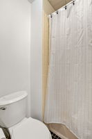  Photo 37