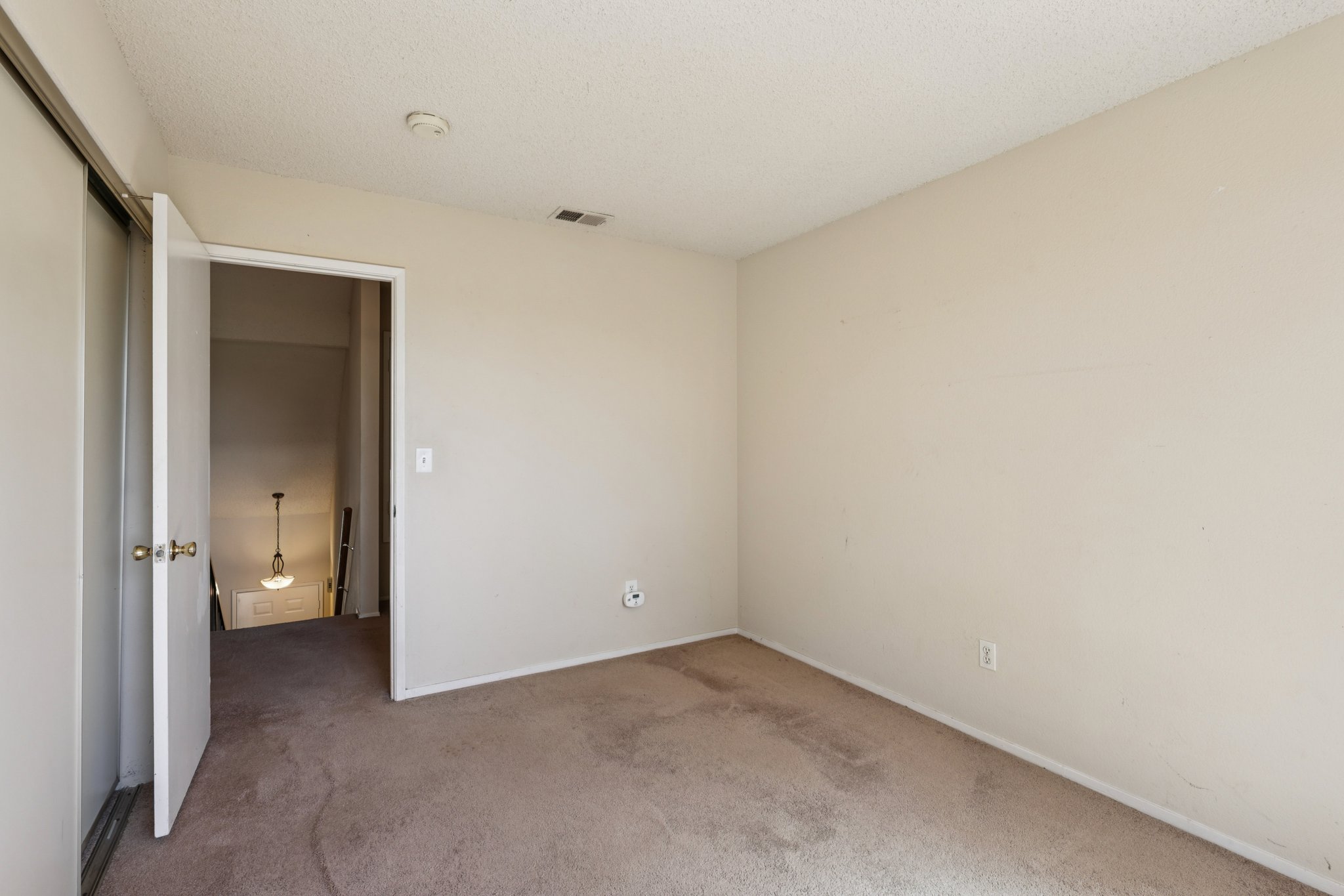 Holly Ave-S2403-022.jpg