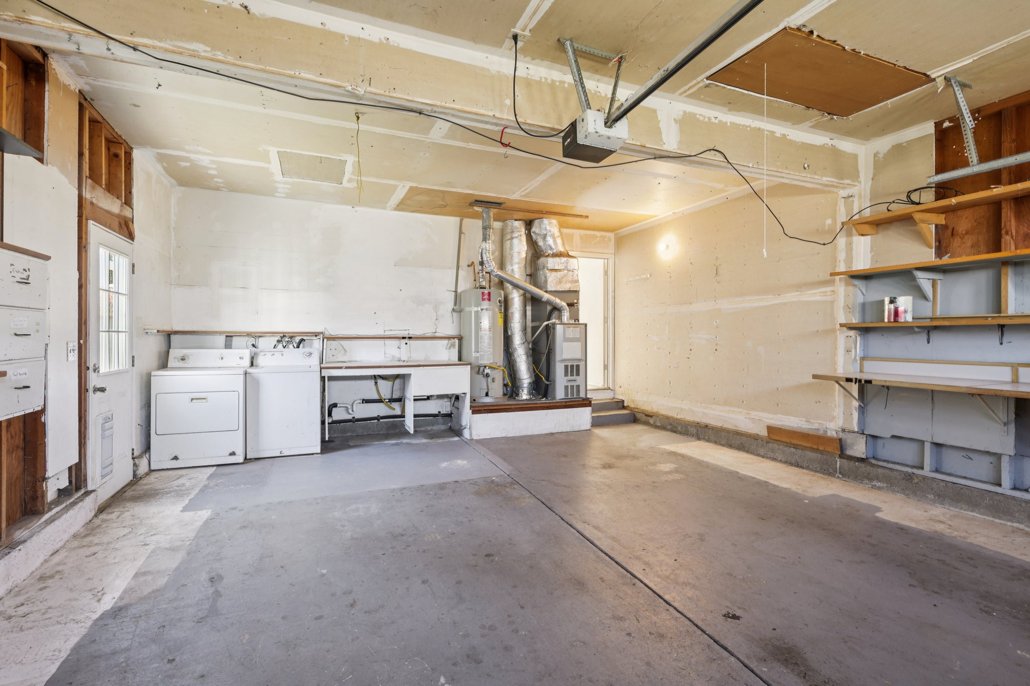 Holly Ave-S2403-029.jpg