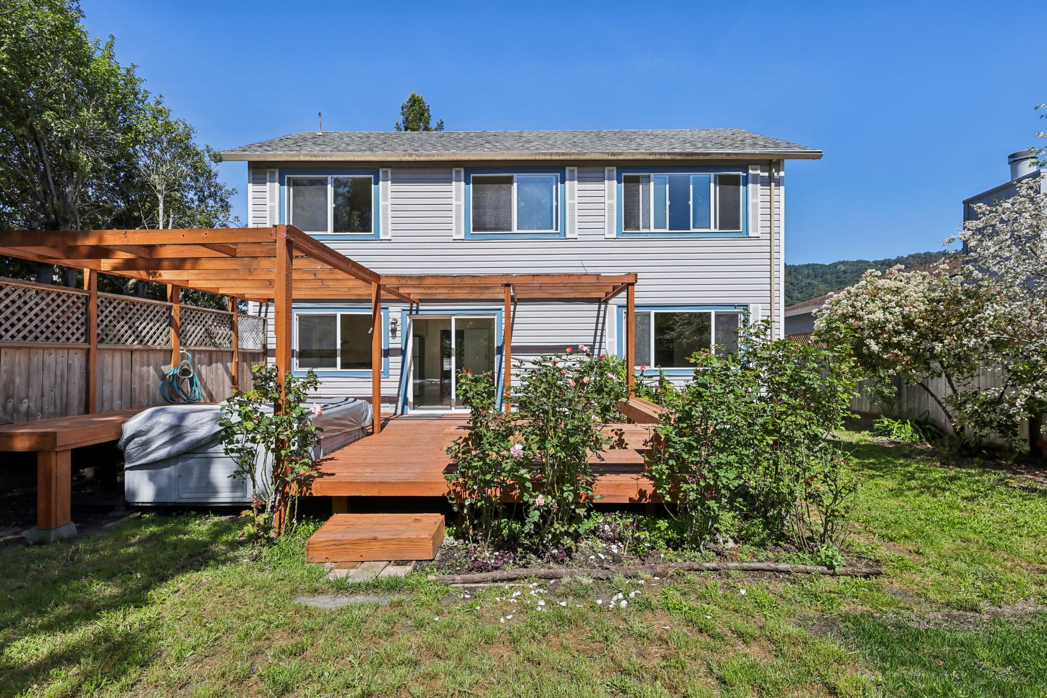 Holly Ave-S2403-031.jpg