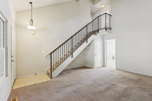 Holly Ave-S2403-007.jpg