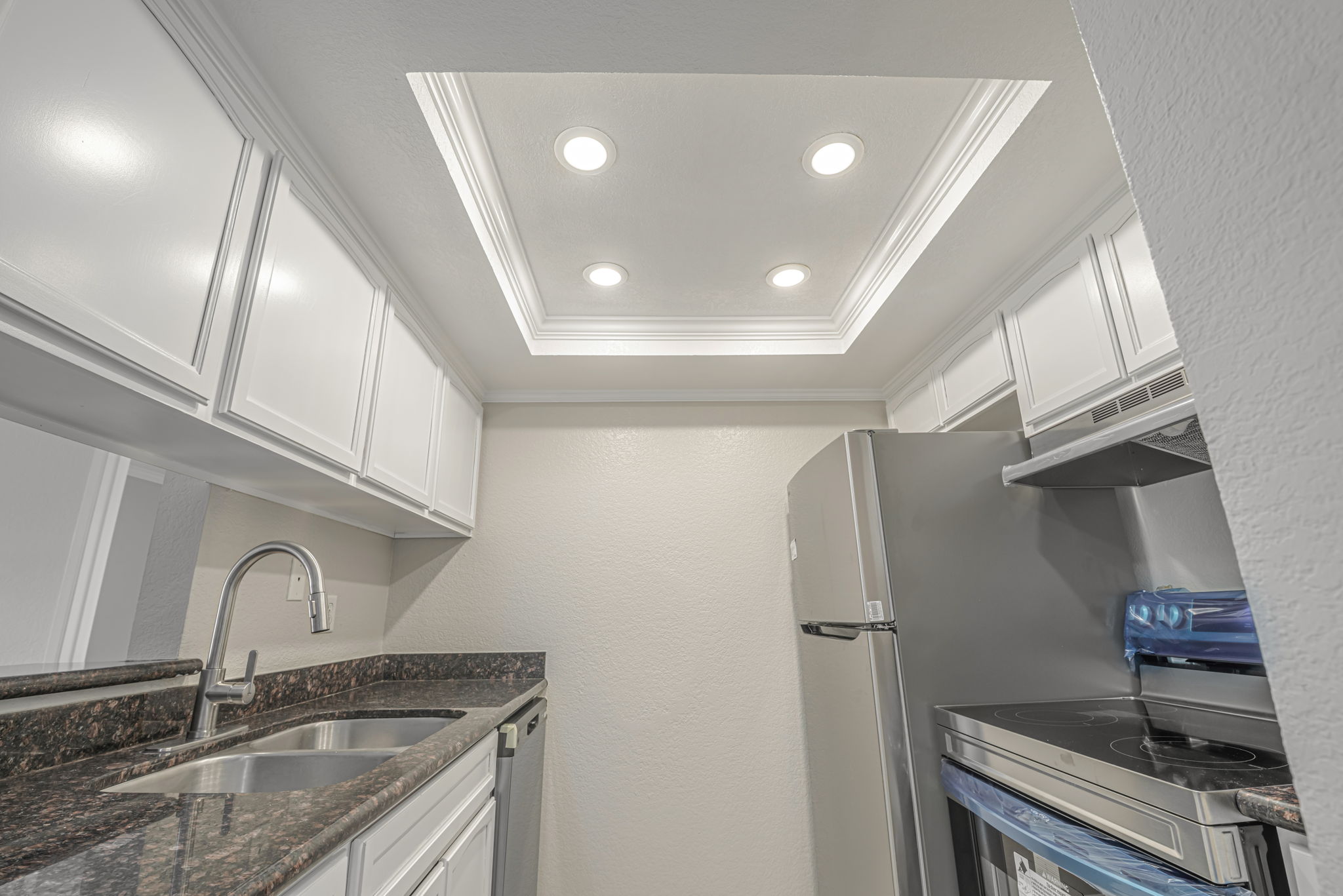 009_1553 Pyrenees Ave 35