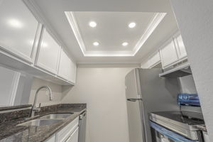 009_1553 Pyrenees Ave 35