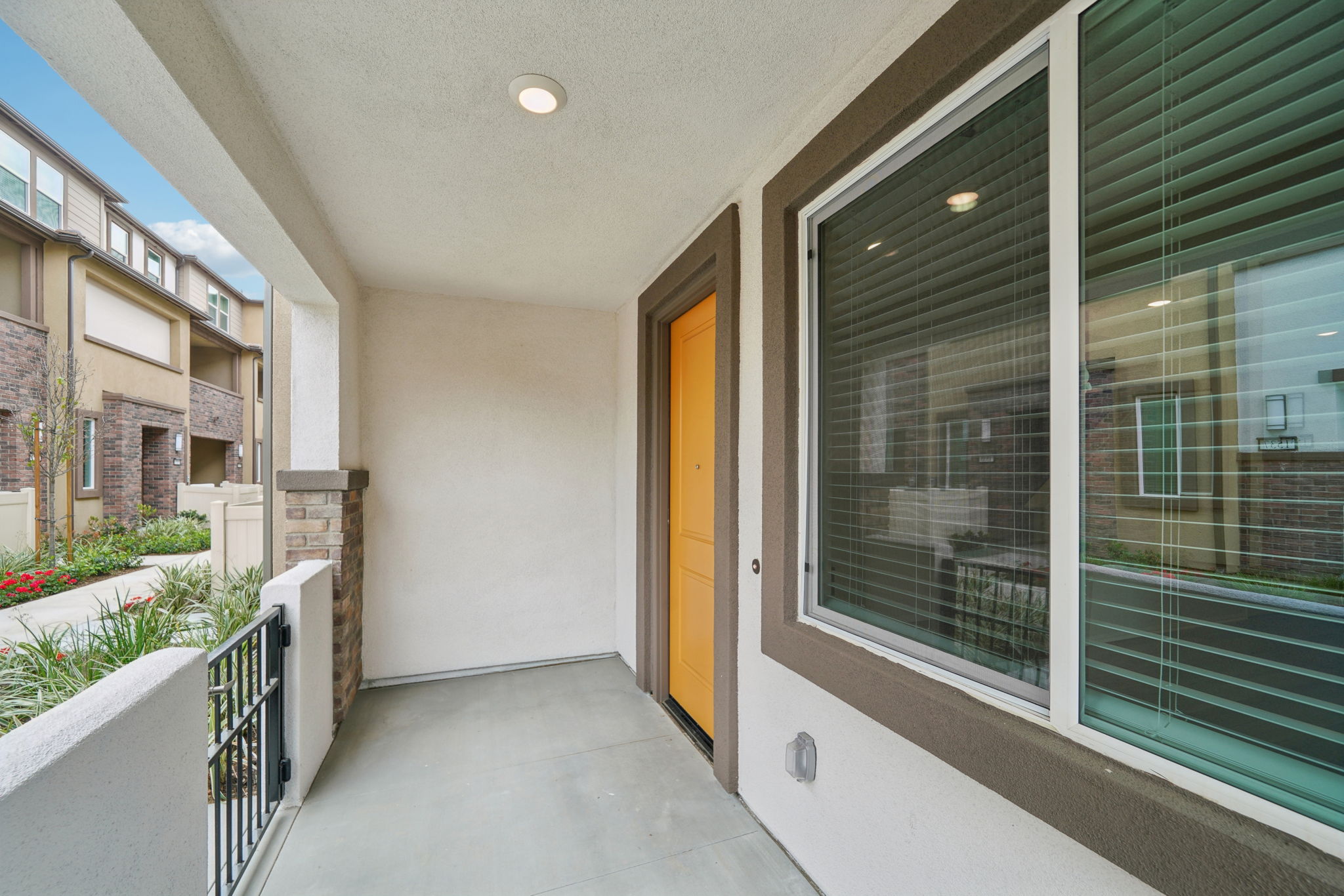 SoCal - Stratus - 1553 Stratus Dr, Pomona, CA 91768 - 006