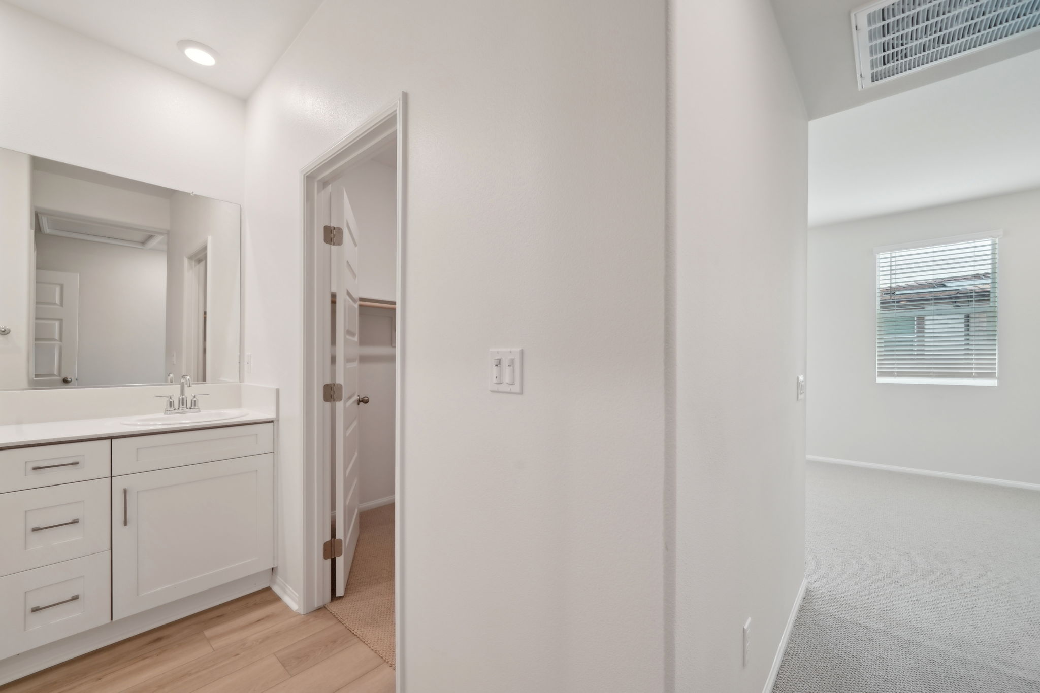 SoCal - Stratus - 1553 Stratus Dr, Pomona, CA 91768 - 022