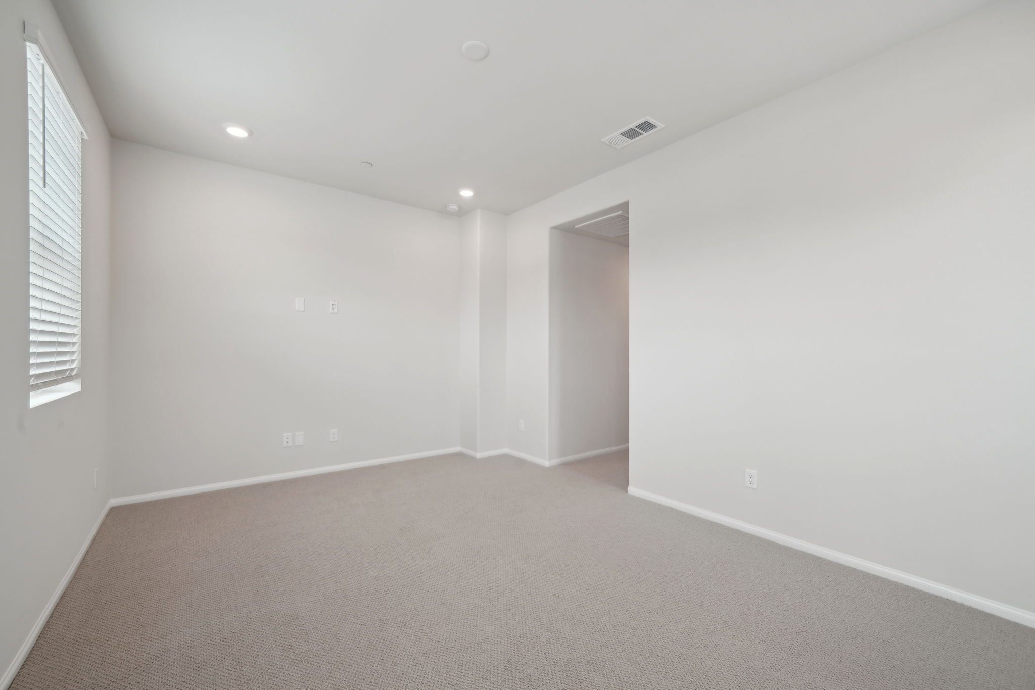 SoCal - Stratus - 1553 Stratus Dr, Pomona, CA 91768 - 027