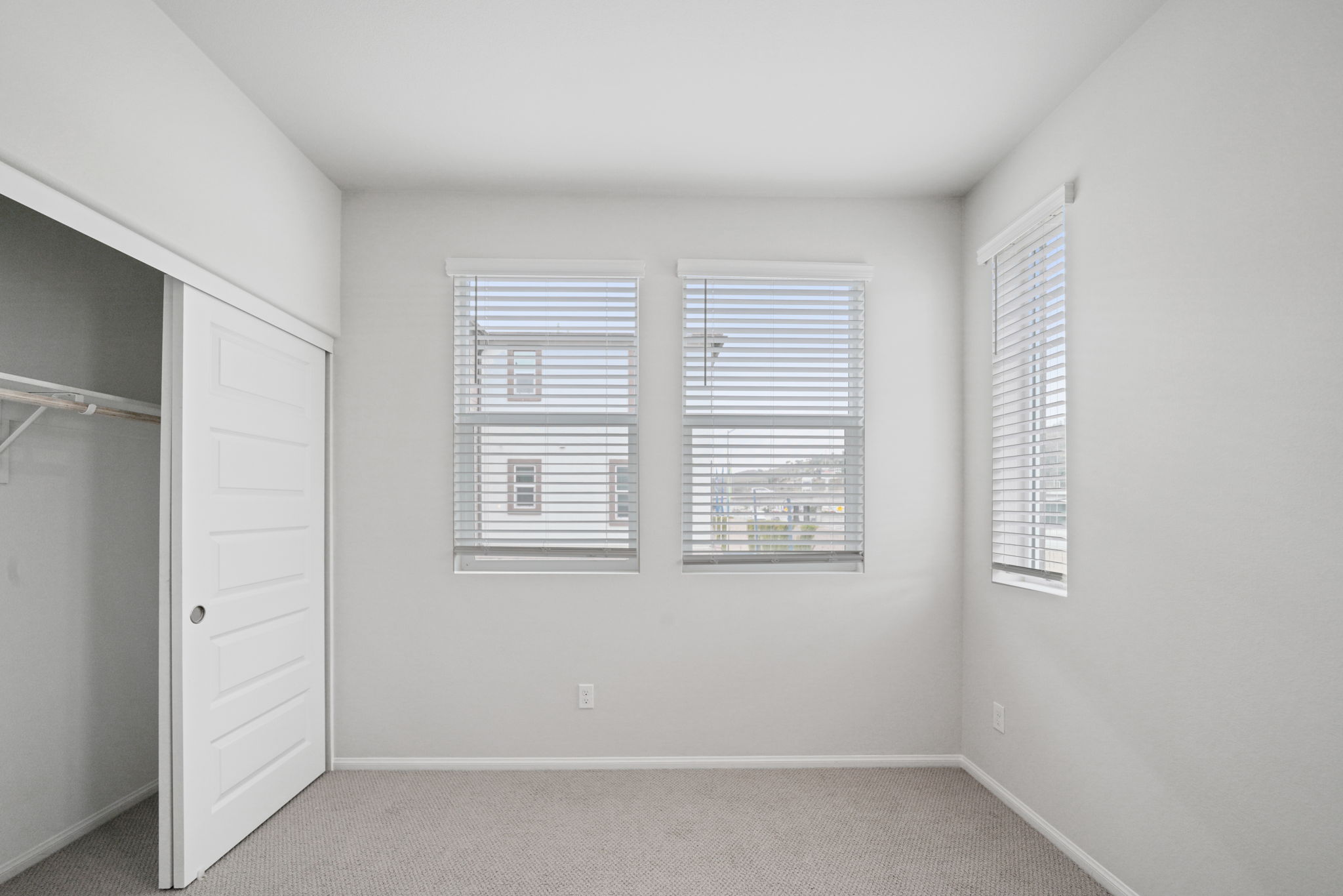 SoCal - Stratus - 1553 Stratus Dr, Pomona, CA 91768 - 031