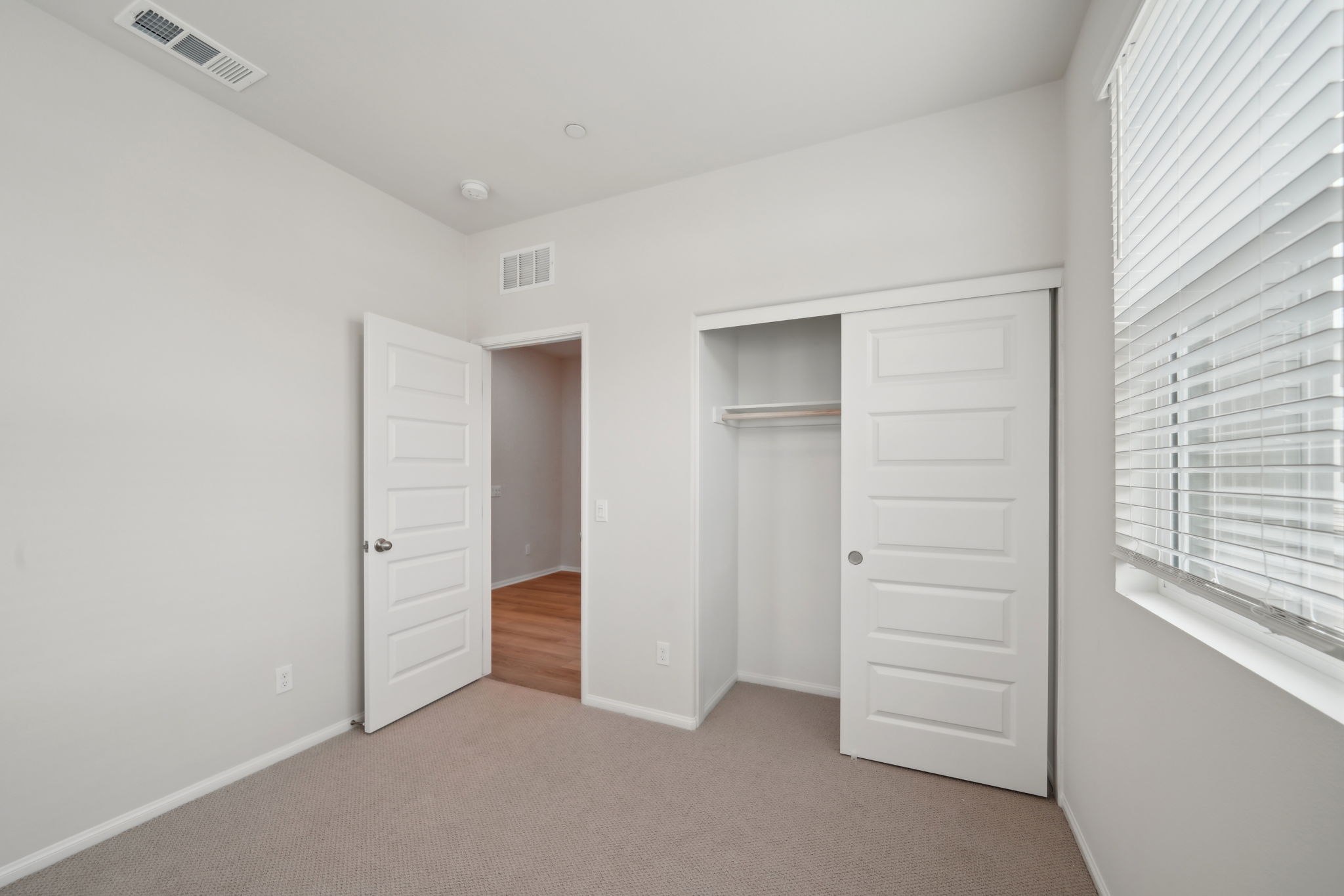 SoCal - Stratus - 1553 Stratus Dr, Pomona, CA 91768 - 032