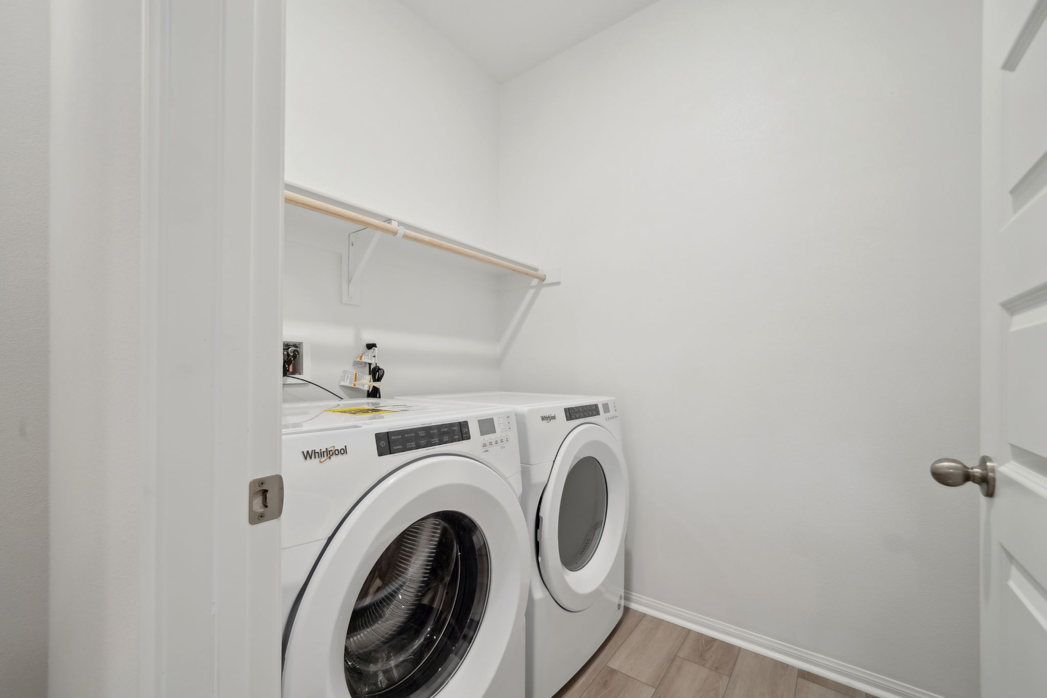 SoCal - Stratus - 1553 Stratus Dr, Pomona, CA 91768 - 035