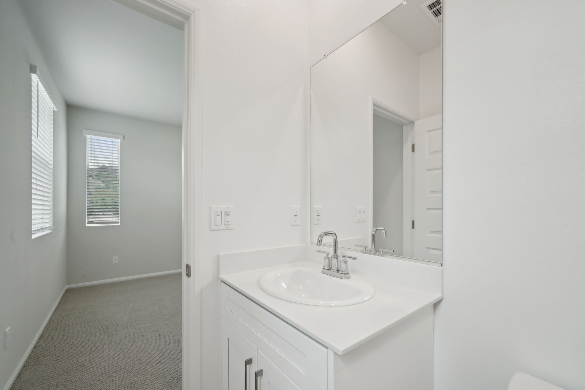 SoCal - Stratus - 1553 Stratus Dr, Pomona, CA 91768 - 044