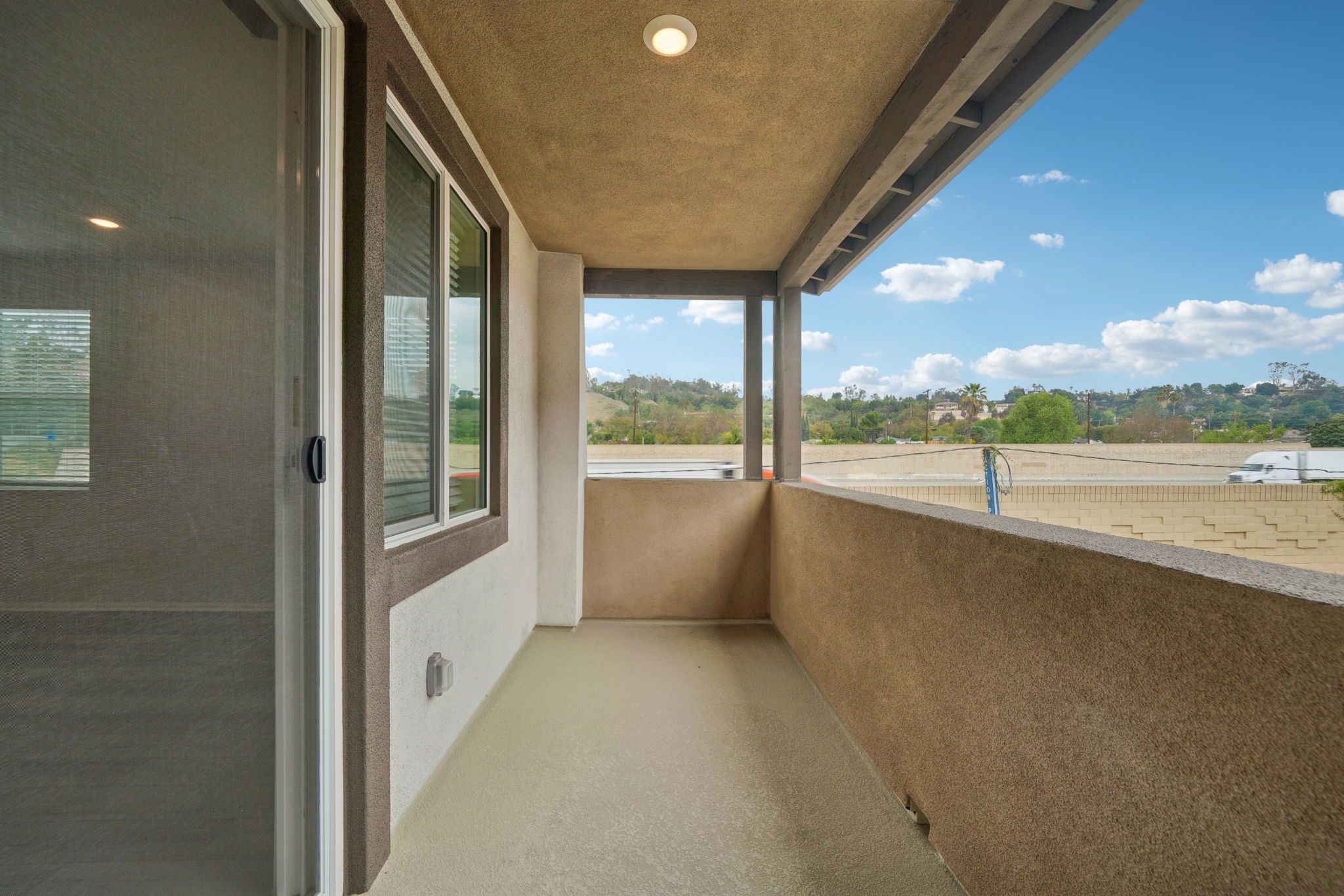 SoCal - Stratus - 1553 Stratus Dr, Pomona, CA 91768 - 047