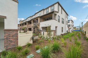 SoCal - Stratus - 1553 Stratus Dr, Pomona, CA 91768 - 004