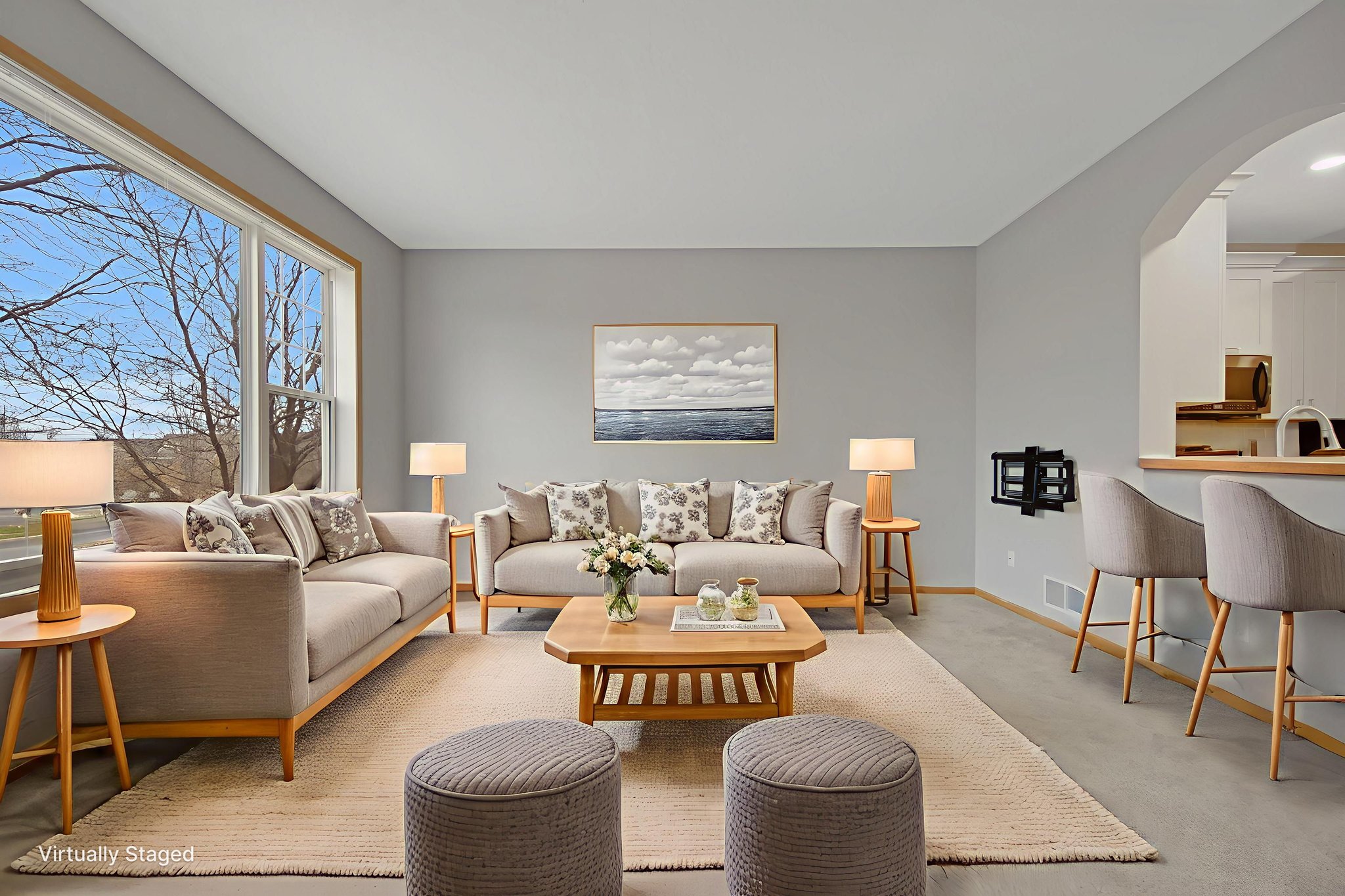 DSC07646 virtually staged.jpeg