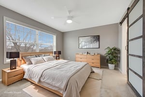 DSC07709 virtually staged.jpeg