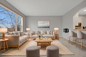 DSC07646 virtually staged.jpeg