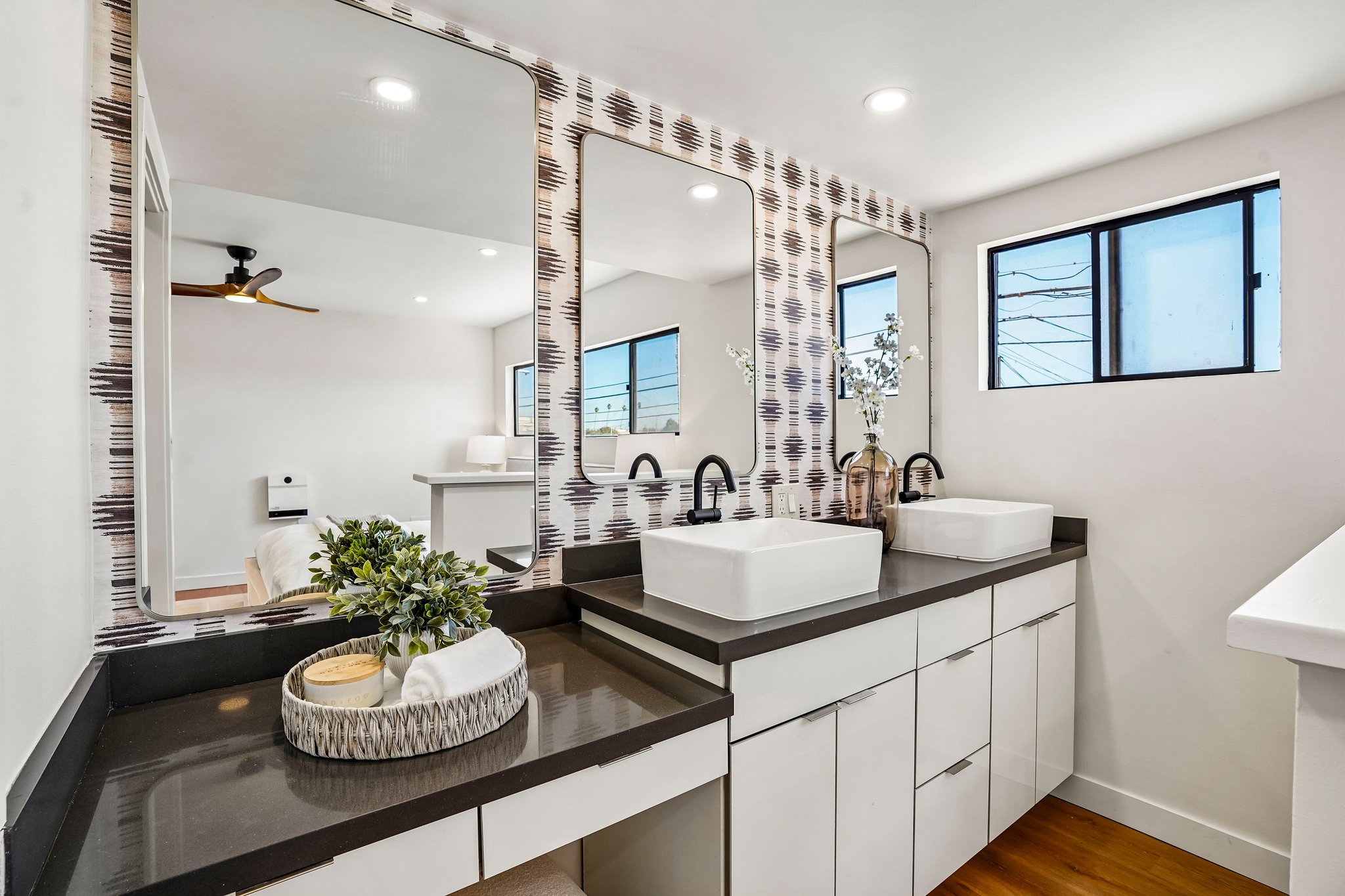 S Budlong Pl 7-S1510-023.jpg
